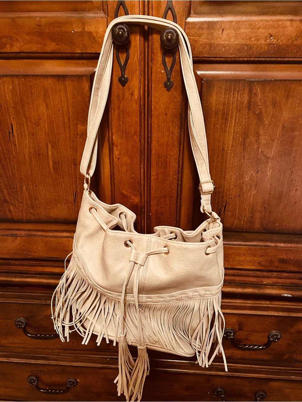 Fringed Drawstring Shoulder Bag - Cream - Picture 2 of 6